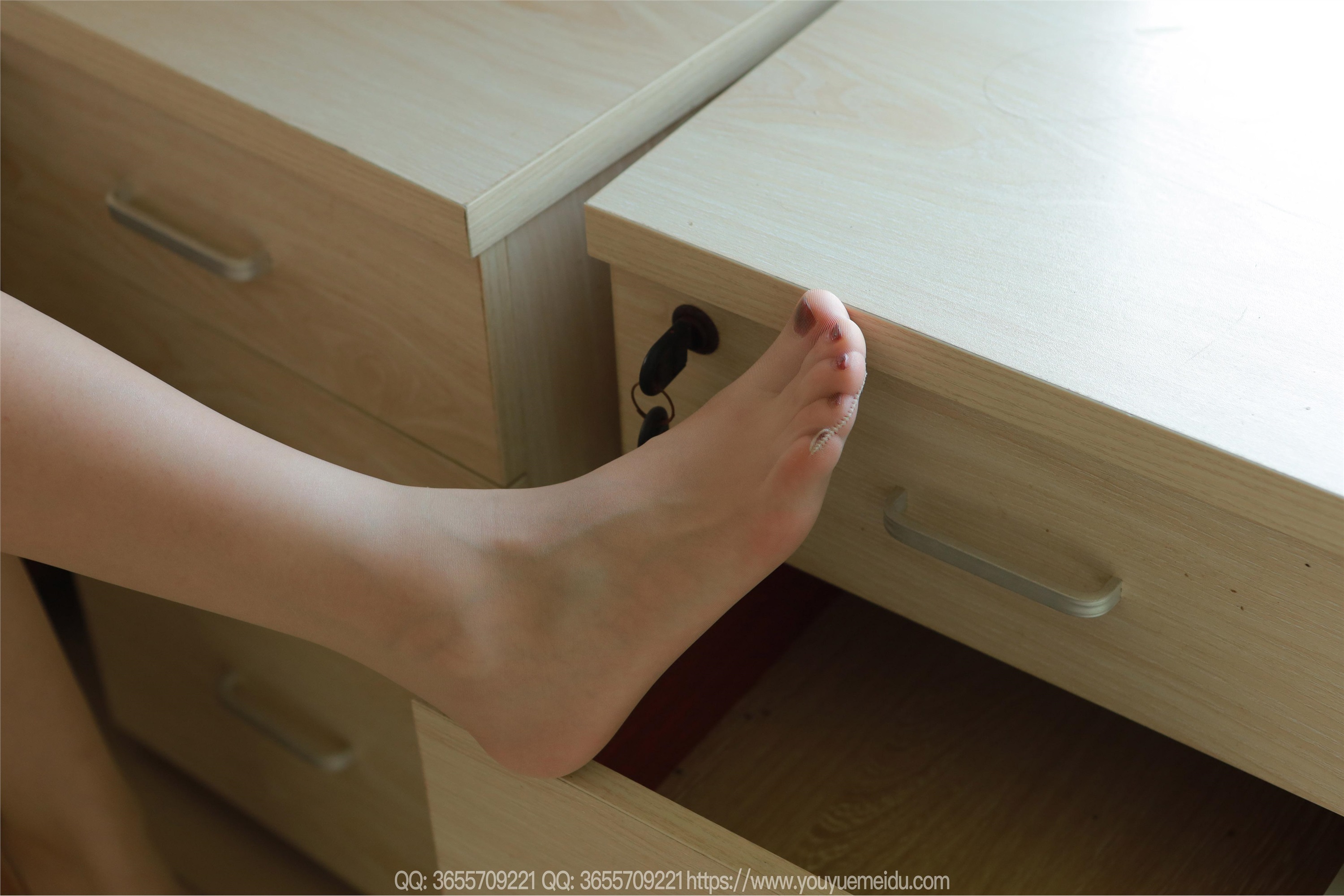 IESS异思趣向  2025.04.29 丝享家 2040 小婕《欲罢不能（下）》